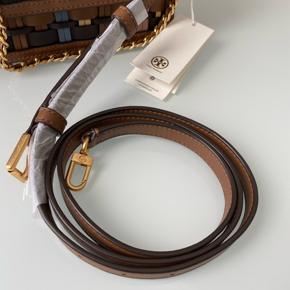 💕 Tory Burch Britten Woven Convertible Crossbody 💕 - Picture 11 of 13